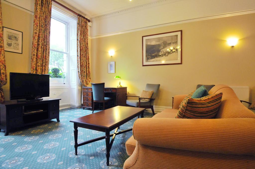 The Penn Club Bed & Breakfast London Eksteriør bilde