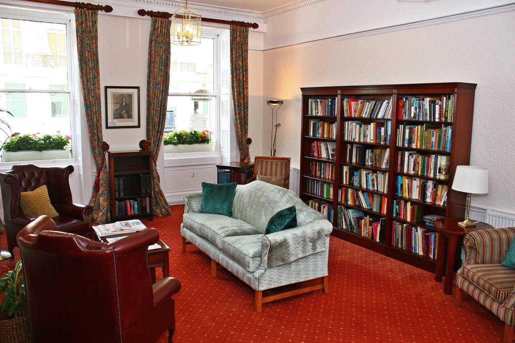 The Penn Club Bed & Breakfast London Eksteriør bilde